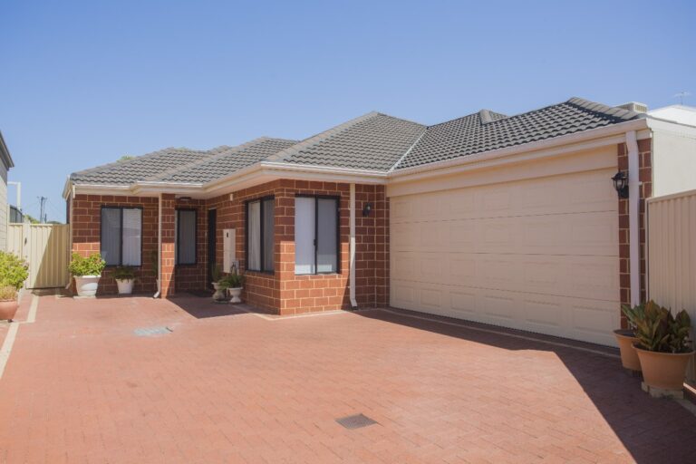 WhatsApp Image 2025-11-01 at 12.09